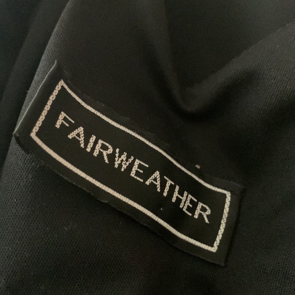 Black maxi dress, sleeveless, small v-open back. - Picture 7 of 7